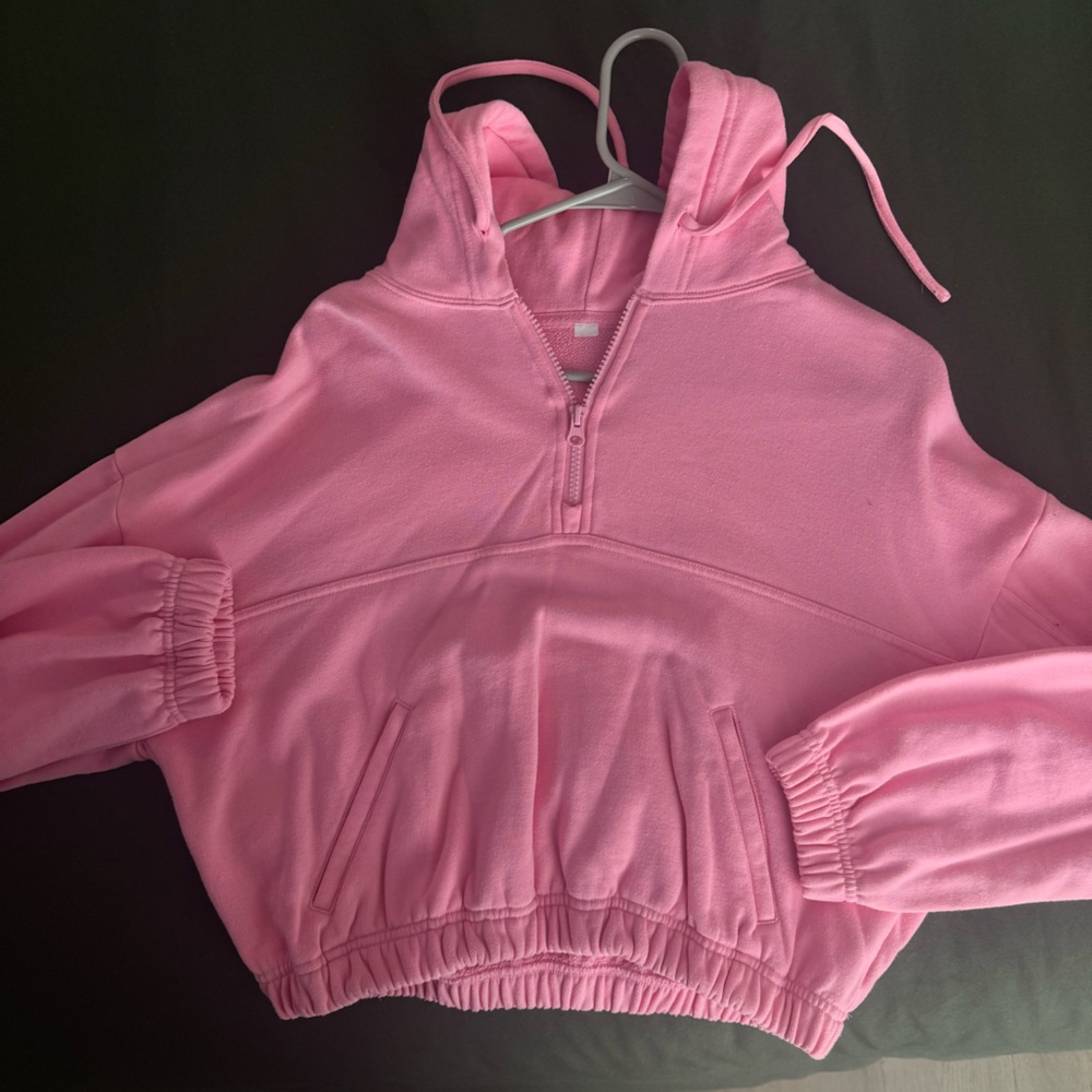 Alo quarter zip hoodie